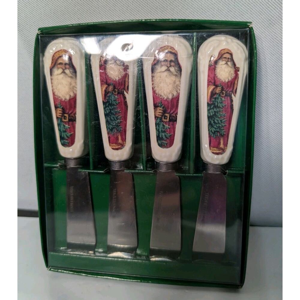Vintage Set of 4 Hallmark Christmas Cheese Spreaders Old World Santa Stainless